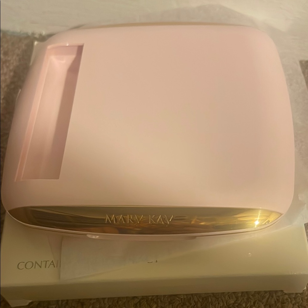 Mary Kay Soft Pink Compact with Gold Accent